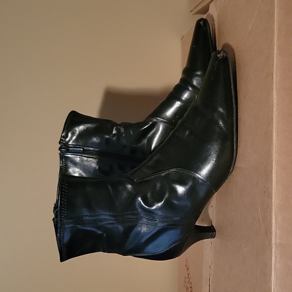 Apostrophe Black Size 7